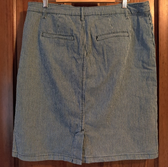 Christopher & Banks Petite Denim Skirt Size 16 - Picture 6 of 6